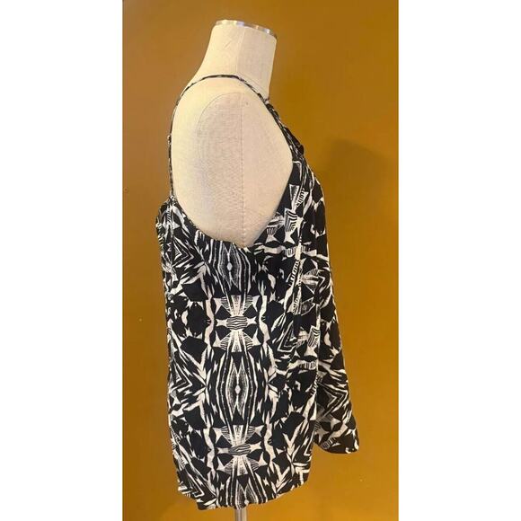 Jessica Simpson Blouse Top Womens XL Black White Geo Print Spaghetti Halter - Picture 4 of 8